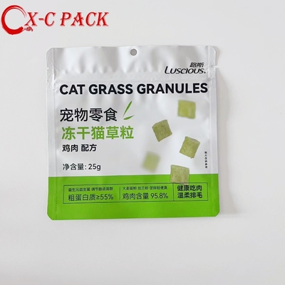 カスタマイズされた再封可能なジッパー付きペット犬用おやつフィードバッグ、防湿光沢BOPPプラスチック食品グレード包装